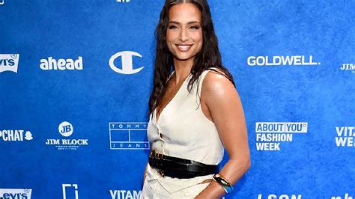 Camel Ventura 90 Day Fiance Wiki, Bio, Age, Height, Amira Lollysa, Net Worth 2021