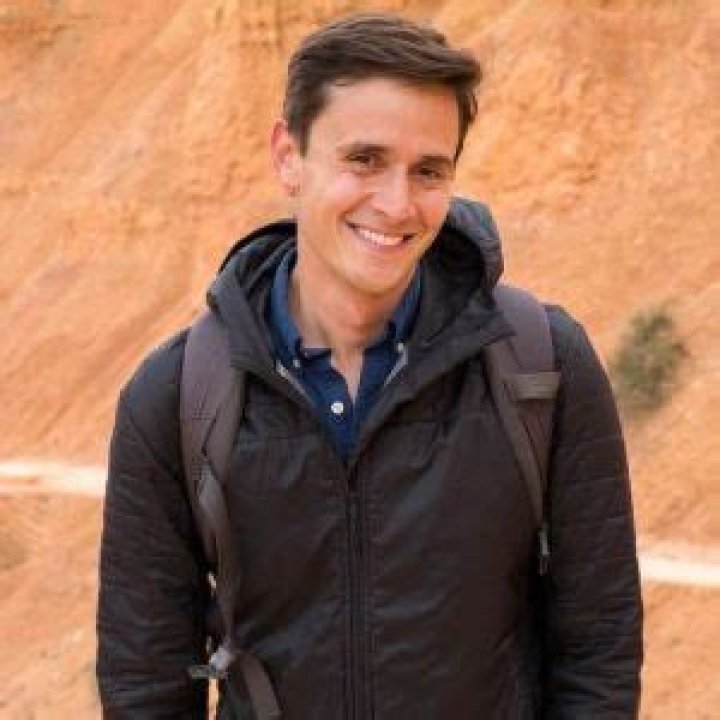 Conor Knighton Bio; Partner, Married, Gay, CBS, Fiance, Family, Net Worth, Facts