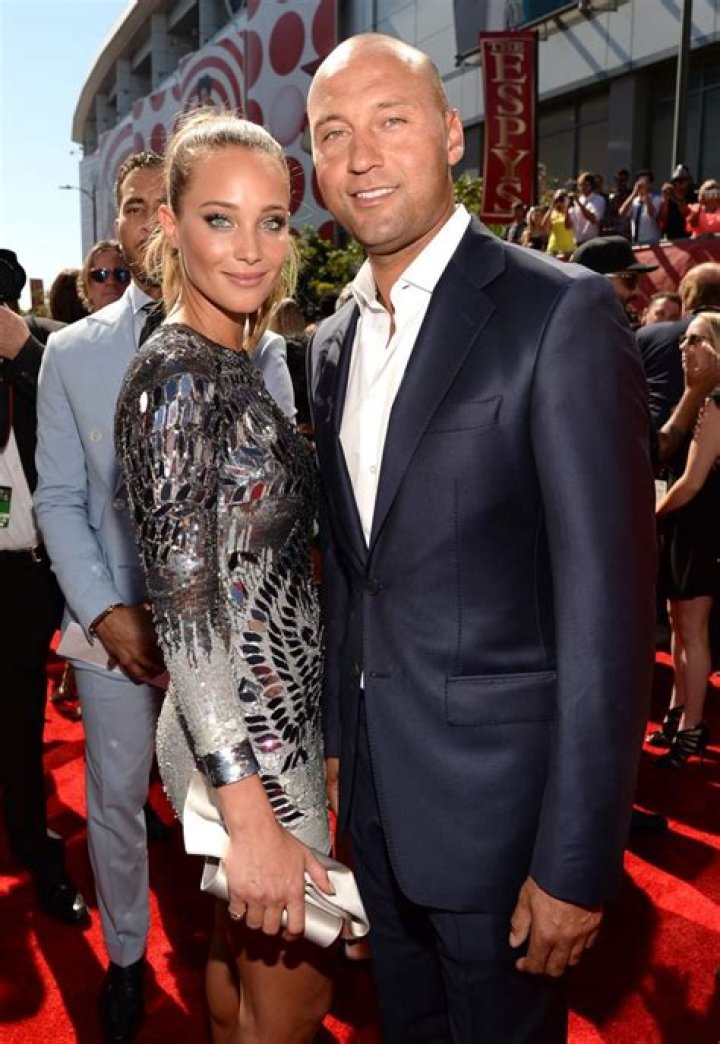 Derek Jeter Biography – Who Is His Wife, Net Worth, Parents, Girlfriends