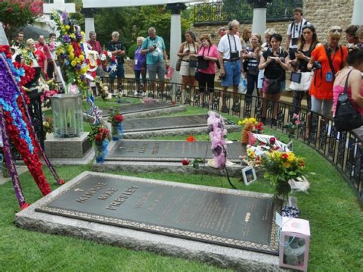 Enterrement Fils De Lisa Marie Presley