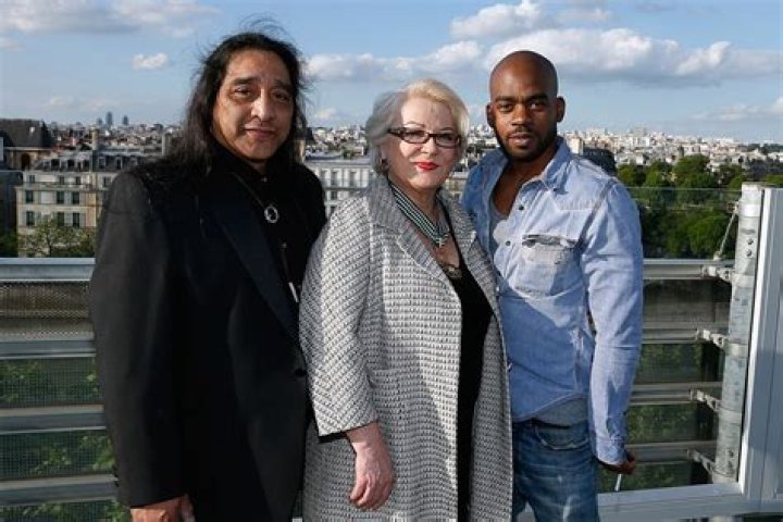 Josiane Balasko Et Son Fils