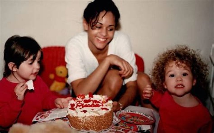 Mecca White (Persia White Daughter); Father, Age, Parents, Facts