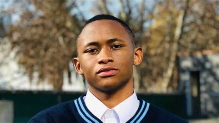 Ntobeko Sishi Biography: Songs, Phone Number, Net Worth, Girlfriend, Age, Child, Instagram, Birthday