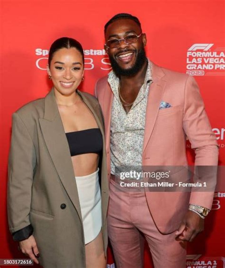 Rebecca Cruz Age, Height, Wikipedia, Aljamain Sterling Girlfriend Instagram, Net Worth