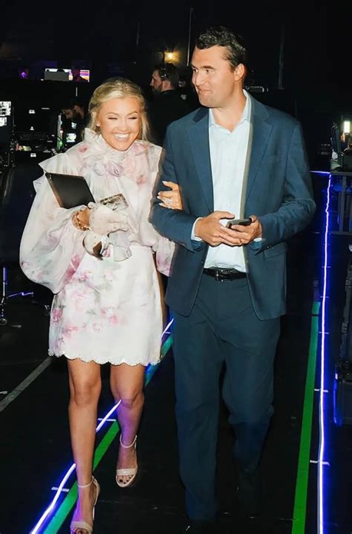 Tully Smyth Age, Height, Wikipedia, Boyfriend, Job, Background, Net Worth 2022