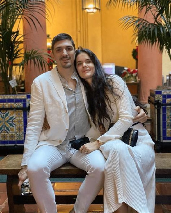 Who is Andrew Schulz’s Girlfriend? Explore His Wiki, Bio, Age, Height, Net Worth !!