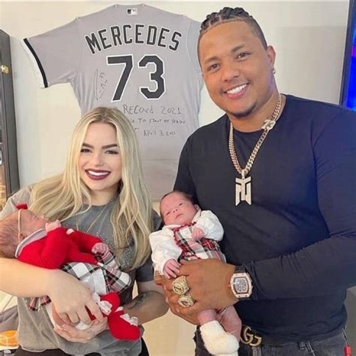 Yermin Mercedes Net Worth Wiki, Biography, Married, Wife, Dating, Girlfriend, Instagram